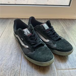 Vans sneakers, size 12, great condition